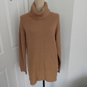 Karl Lagerfeld Paris Turtleneck Sweater Sz. Small